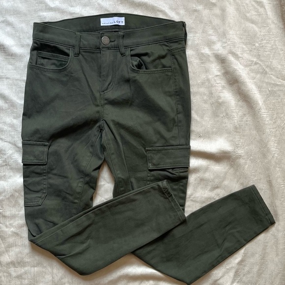 LOFT Dark Green Utility Pants - Picture 3 of 8